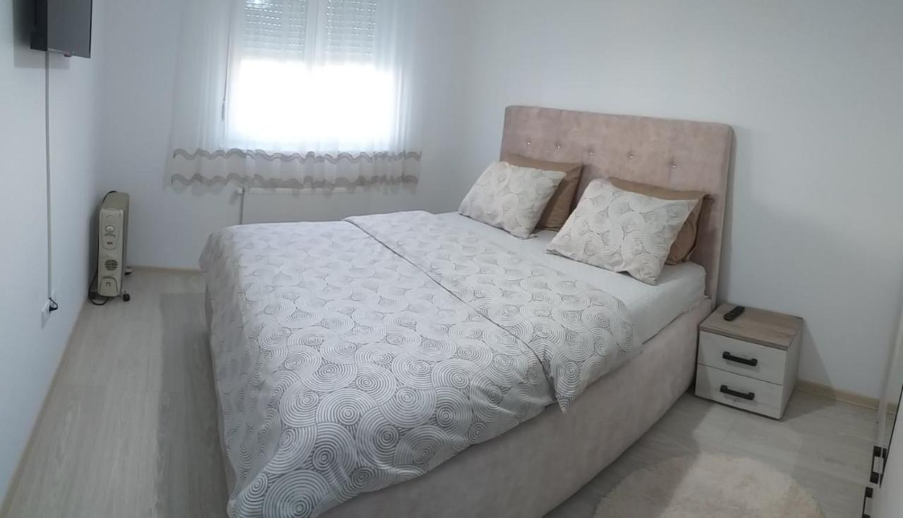 Renome Apartmani Banja Koviljača Екстериор снимка