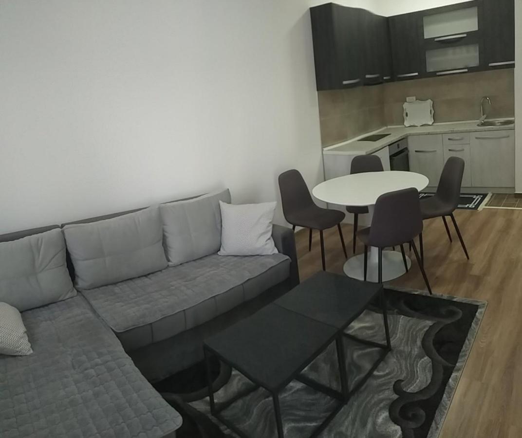 Renome Apartmani Banja Koviljača Екстериор снимка