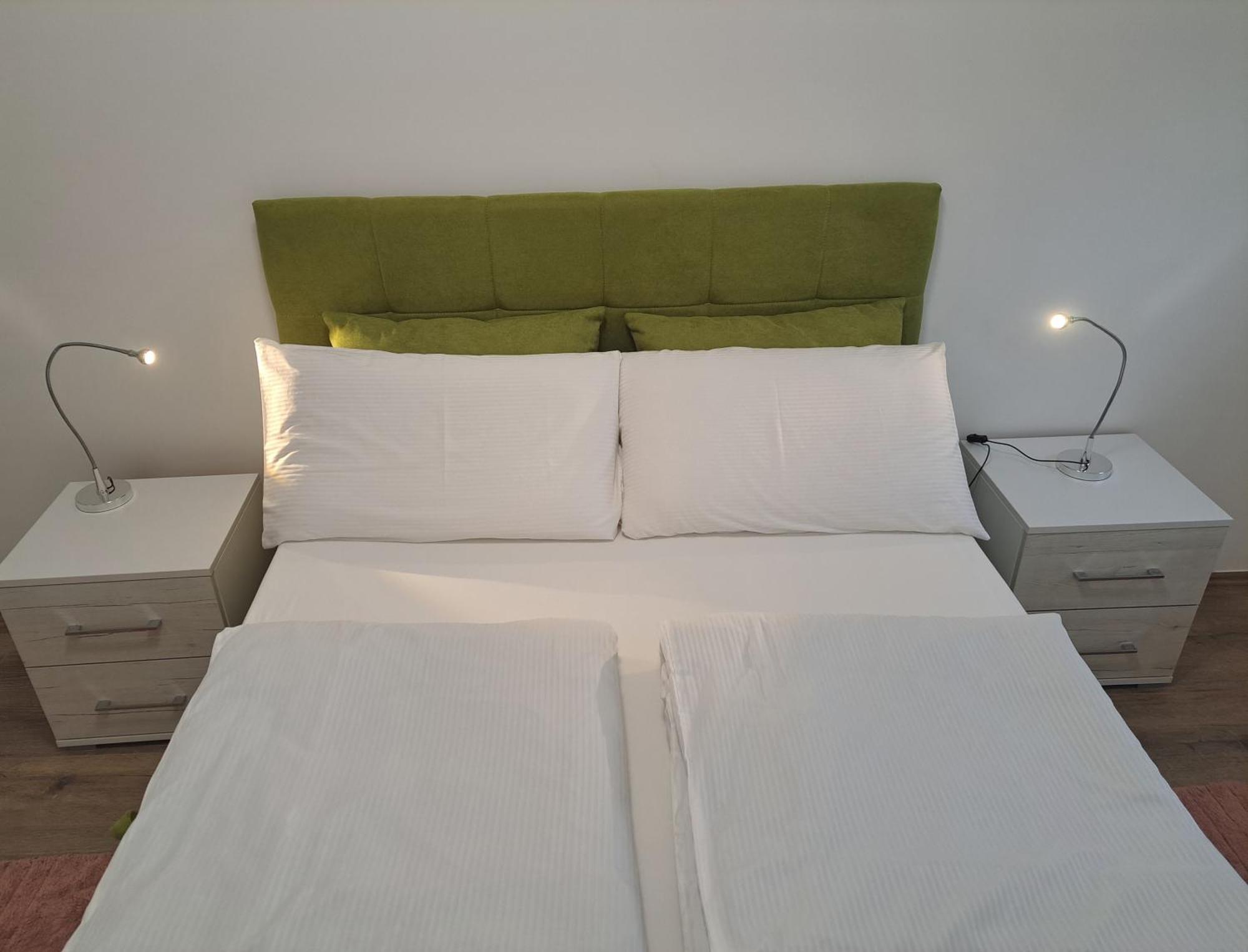 Renome Apartmani Banja Koviljača Екстериор снимка