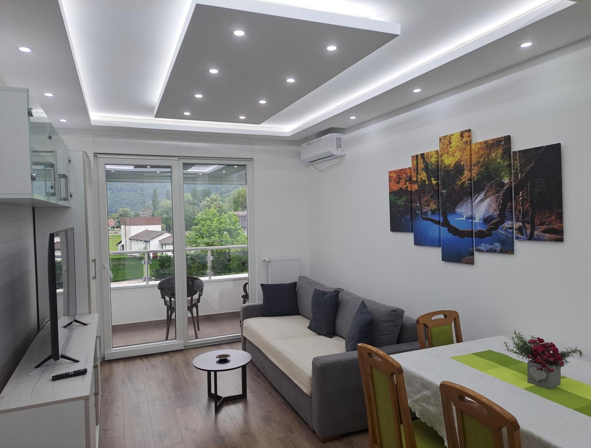 Renome Apartmani Banja Koviljača Екстериор снимка