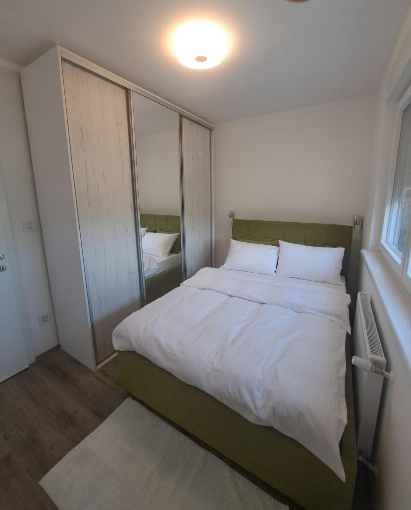 Renome Apartmani Banja Koviljača Екстериор снимка