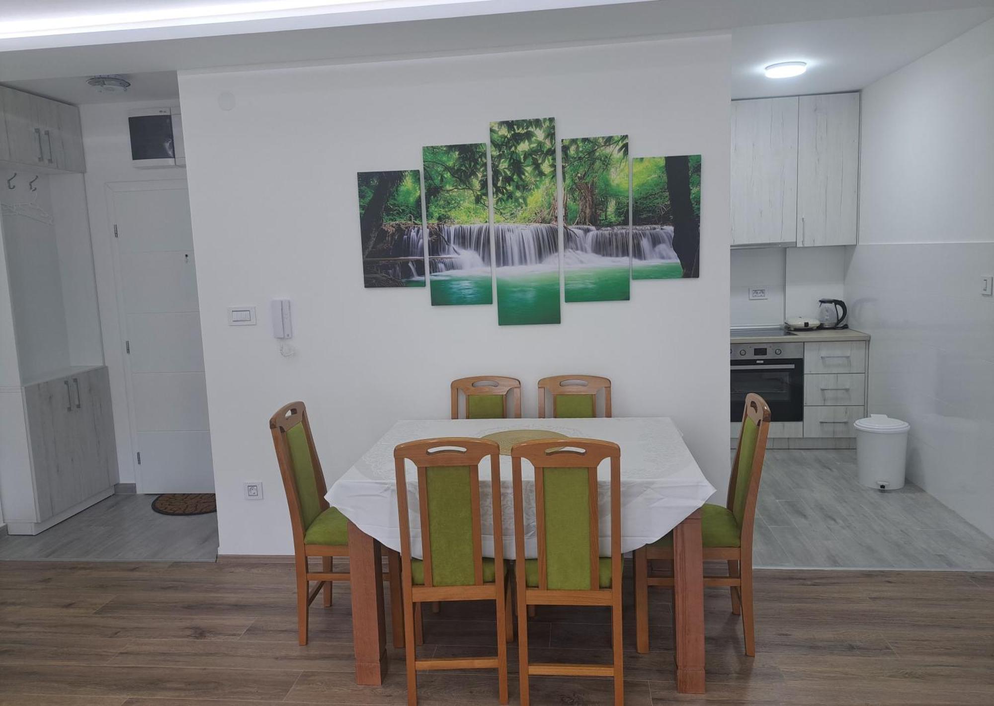 Renome Apartmani Banja Koviljača Екстериор снимка