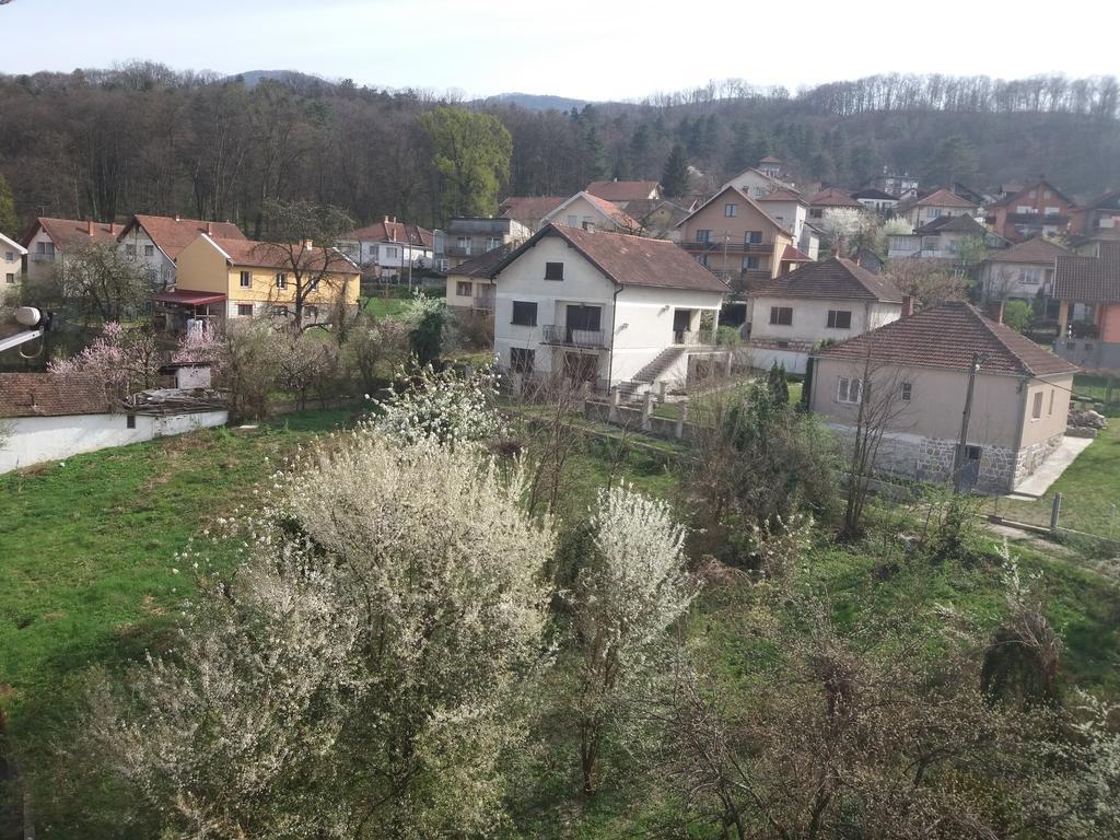 Renome Apartmani Banja Koviljača Екстериор снимка