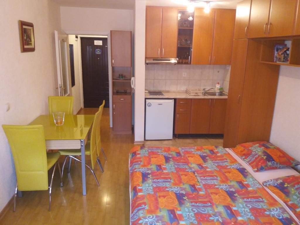 Renome Apartmani Banja Koviljača Екстериор снимка