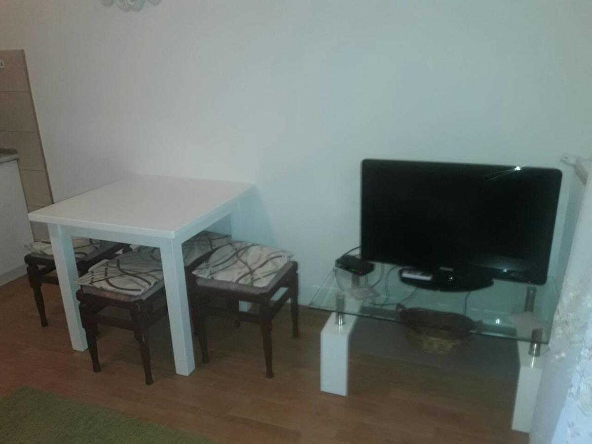 Renome Apartmani Banja Koviljača Екстериор снимка