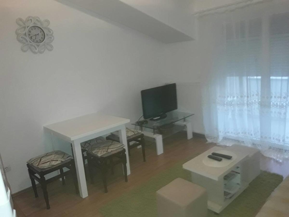 Renome Apartmani Banja Koviljača Екстериор снимка